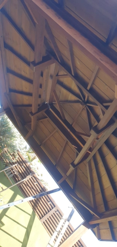 Construction d'une charpente de maison - Projet Tropato, Étang-Salé, BOISCOM