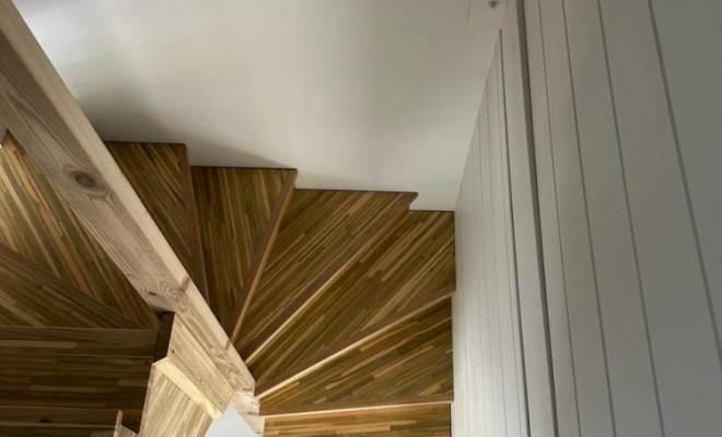 escalier bois menuiserie original